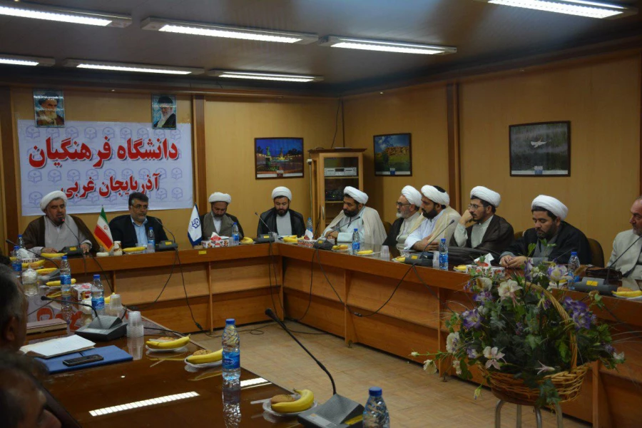 حجه الاسلام بیگی بعنوان مسئول دفتر نمایندگی ولی فقیه در دانشگاه فرهنگیان آذربایجان غربی معرفی گردید.