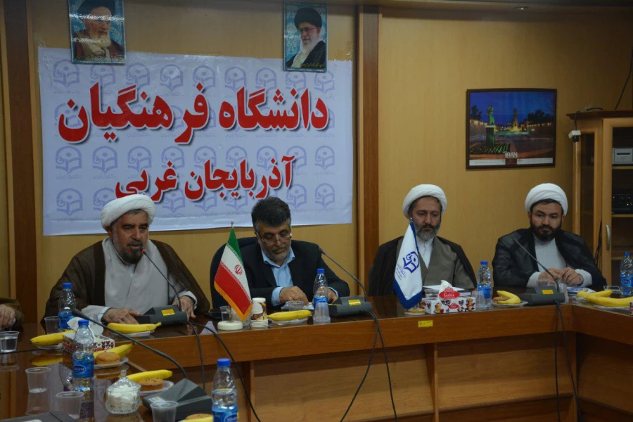 حجه الاسلام بیگی بعنوان مسئول دفتر نمایندگی ولی فقیه در دانشگاه فرهنگیان آذربایجان غربی معرفی گردید. 6