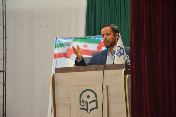 مراسم گرامیدا شت هفته معلم و نیمه شعبان سالروز میلاد با سعادت امام زمان (عج) ،هفته گرامیداشت  سربازان گمنام 

درپردیس شهیدرجایی ارومیه برگزارشد. 8