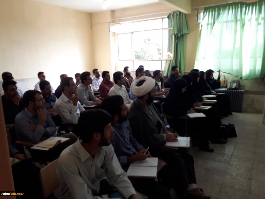 معاون آموزش و تحصیلات تکمیلی پردیس شهید رجایی ارومیه در جمع مهارت آموزان حضور یافت 2