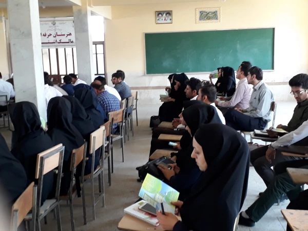 جلسه توجیهی معاون آموزشی پردیس شهید رجایی ارومیه با مهارت آموزان ماده 28 3