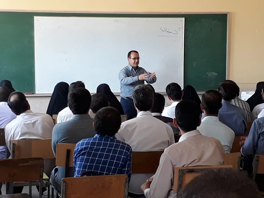 به منظور تنویر مهارت آموزان محترم ماده 28

جلسه پرسش و پاسخ برگزار شد 3