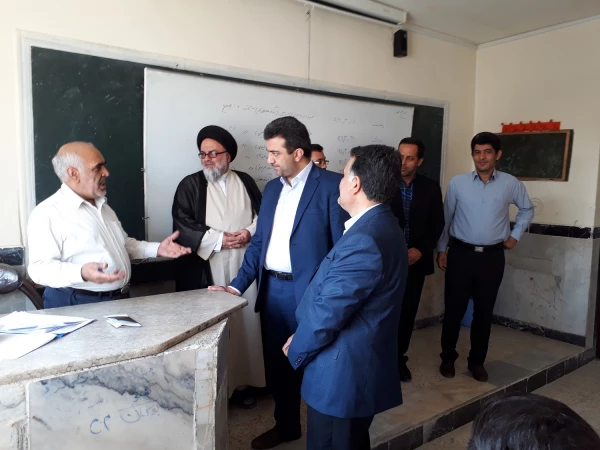 نماینده محترم مردم شریف ارومیه از روند برگزاری مصاحبه معرفی شدگان چند برابر ظرفیت پردیس شهید رجایی ارومیه 2