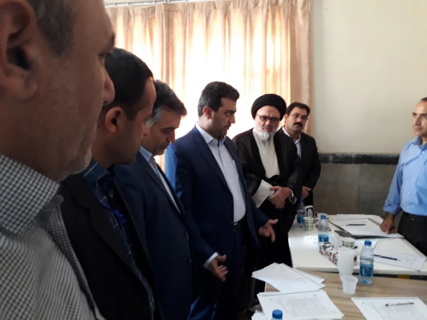 نماینده محترم مردم شریف ارومیه از روند برگزاری مصاحبه معرفی شدگان چند برابر ظرفیت پردیس شهید رجایی ارومیه