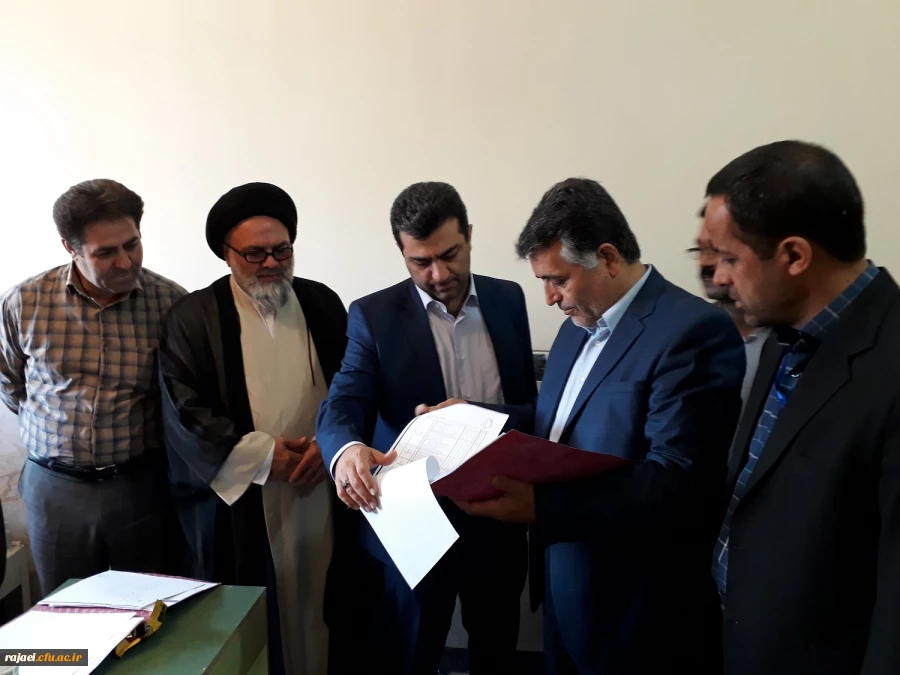 نماینده محترم مردم شریف ارومیه از روند برگزاری مصاحبه معرفی شدگان چند برابر ظرفیت پردیس شهید رجایی ارومیه