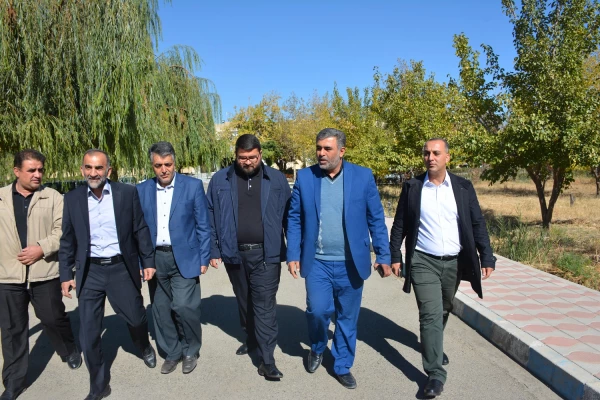 بازدید روح اله حضرتپور نماینده مردم ارومیه و هیئت همراه از دانشگاه فرهنگیان استان آذربایجان غربی 3