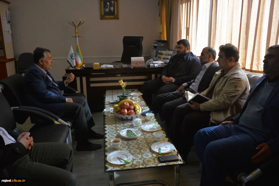بازدید روح اله حضرتپور نماینده مردم ارومیه و هیئت همراه از دانشگاه فرهنگیان استان آذربایجان غربی 15