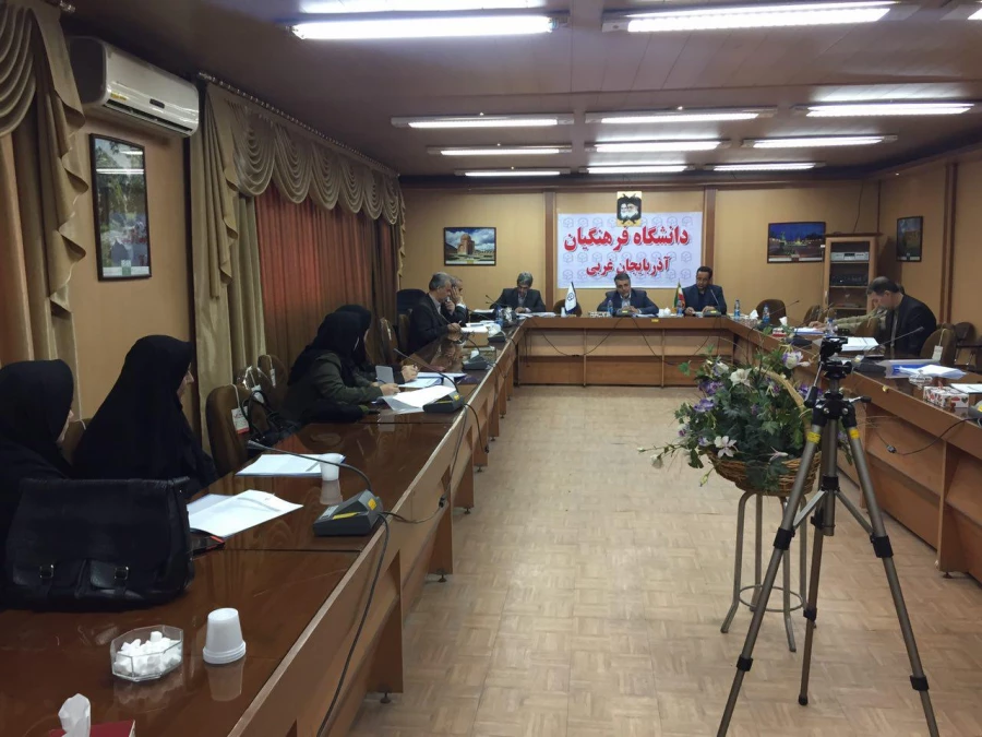 به مناسبت بزرگداشت هفته کیفیت آموزش

جلسه کارآموزی و کارورزی دانشجو معلمان استان آذربایجان غربی در پردیس شهید رجایی ارومیه برگزار شد