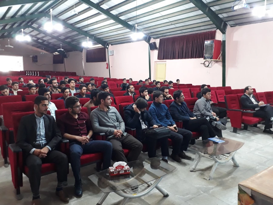 دومین کارگاه آموزشی، کیفیت و خلاقیت با حضور دکتر رزم ارا برگزار شد 4