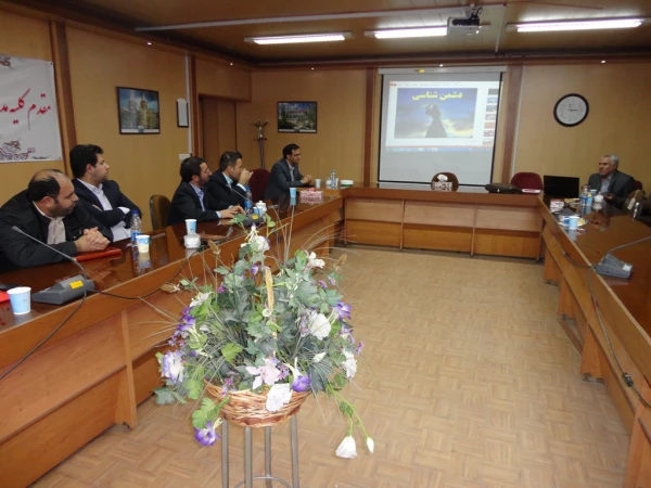 برگزاری ادامه دوره آموزشی پرسنل حفاظت فیزیکی پردیس ها و مراکز آموزش عالی دانشگاه فرهنگیان استان آذربایجان غربی