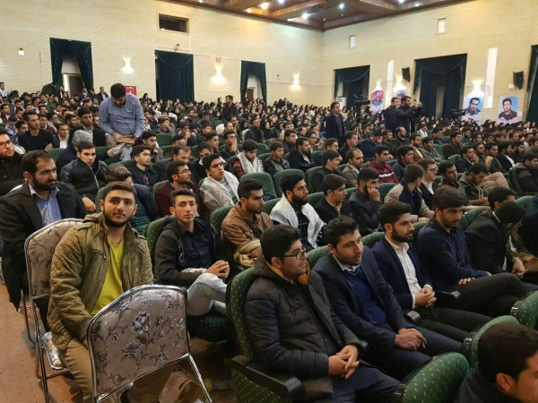 حضور دانشجویان پردیس در مراسم یادواره شهدای دانشجوی استان 4