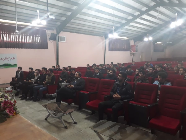 تریبون آزاد با موضوع مطالبات رهبری از دانشگاه فرهنگیان و دانشجو معلمان 4