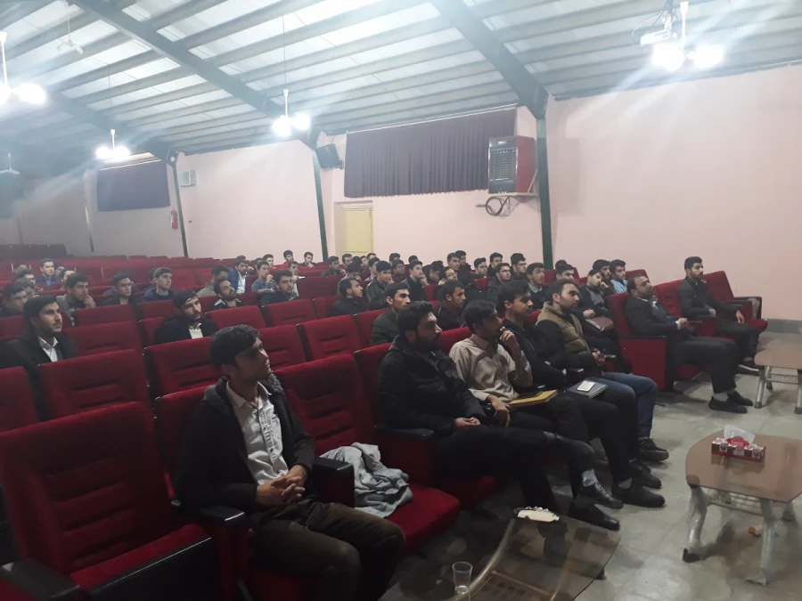 تریبون آزاد با موضوع مطالبات رهبری از دانشگاه فرهنگیان و دانشجو معلمان