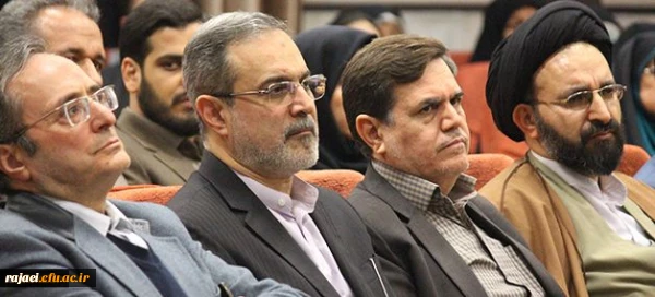 با حکم وزیر آموزش و پرورش «حسین خنیفر» به سمت « سرپرست دانشگاه فرهنگیان» منصوب شد 2