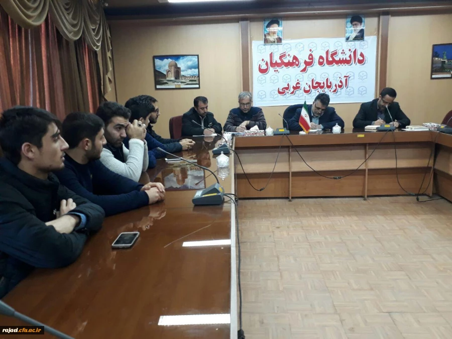 شورای آموزشی پردیس شهید رجایی برگزار شد 7