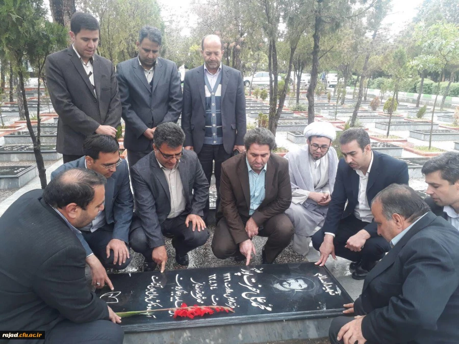 میثاق دوباره با آرمانهای امام خمینی (ره) و شهدای گرانقدر انقلاب اسلامی