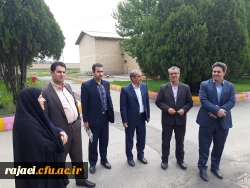 معاون آموزش و تحصیلات تکمیلی دانشگاه فرهنگیان در خوی :

آینده جامعه ازآن مدارس و نقش بی بدیل معلم در مدرسه و دانشگاه فرهنگیان بعنوان خاستگاه معلم، سه عنصر مهم نظام تعلیم و تربیت هستند.
 2