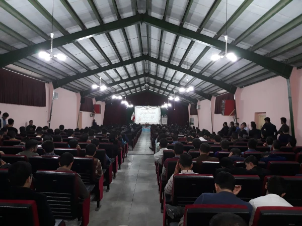 در مراسم بزرگداشت هفته آموزش ، دکتر علی محمودلو خطاب به اساتید و دانشجو معلمان:

بر خود می بالم که بتوانم در این عرصه خدمتگزاری شایسته برای شما باشم 8