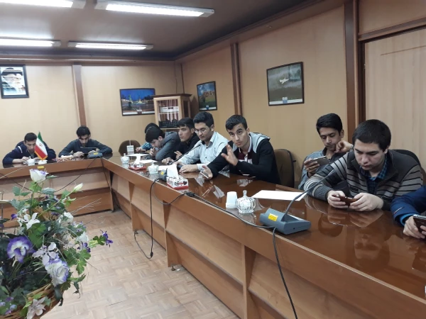 با شرکت دانشجو معلمان پردیس شهید رجایی ارومیه

طرح  مطلوبیت دانشگاه از منظر دانشجو معلمان مبتنی بر نرم افزار پیمایش موبایلی  اجرا شد. 3