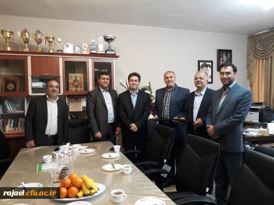 با حضور مسئولین امورمالی سازمان مرکزی دانشگاه فرهنگیان کشور

 مراسم تکریم و معارفه کارشناس مسئول امور مالی و طرح و برنامه استان برگزارشد.