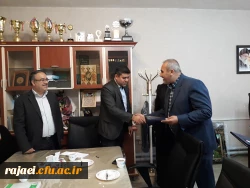 با حضور مسئولین امورمالی سازمان مرکزی دانشگاه فرهنگیان کشور

 مراسم تکریم و معارفه کارشناس مسئول امور مالی و طرح و برنامه استان برگزارشد. 5