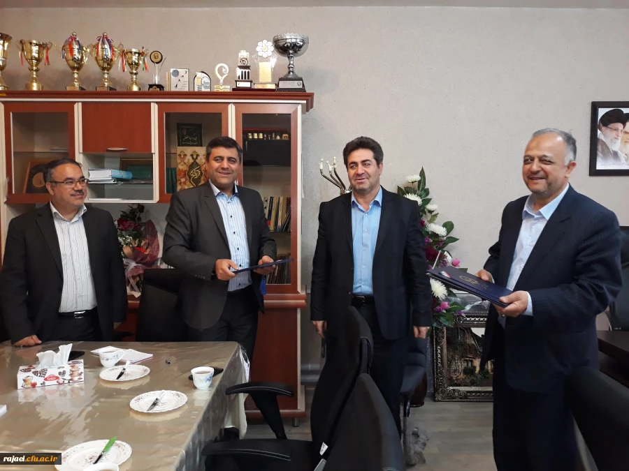 با حضور مسئولین امورمالی سازمان مرکزی دانشگاه فرهنگیان کشور

 مراسم تکریم و معارفه کارشناس مسئول امور مالی و طرح و برنامه استان برگزارشد. 6