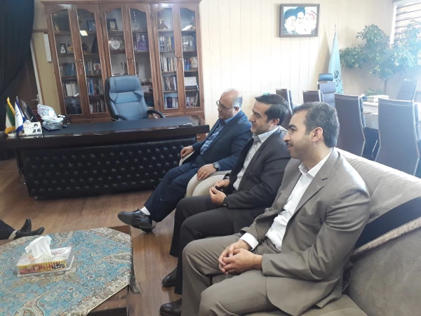 دیدار سرپرست امور پردیس های دانشگاه فرهنگیان آذربایجان غربی با مدیرکل آموزش و پرورش استان آذربایجان غربی 2