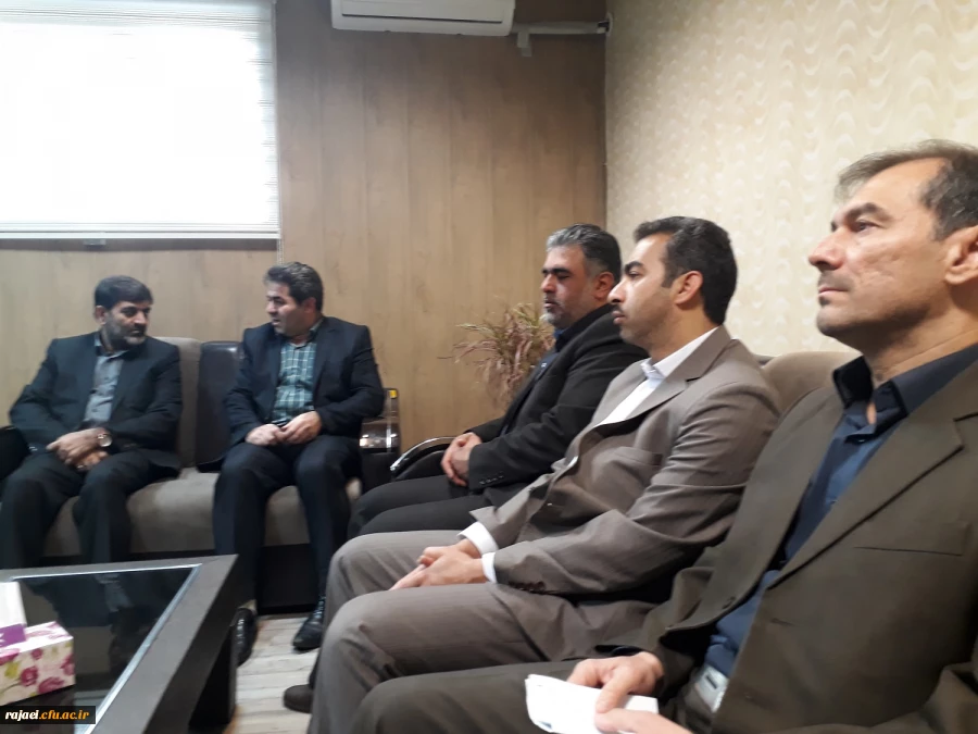 دکترعلی محمودلو سرپرست پردیس های استان آذربایجان غربی با رئیس شورای اسلامی کلانشهر ارومیه دیدار کرد