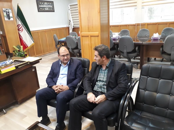 دیدار دکتر علی محمودلو سرپرست پردیس های استان آذربایجان غربی با مدیرکل نوسازی و تجهیز مدارس استان آذربایجان غربی