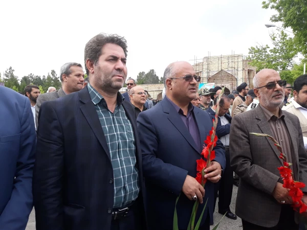 به مناسبت سوم خرداد سالروز فتح خرمشهر

شرکت مدیریت و کارکنان دانشگاه فرهنگیان استان در مراسم میهمانی لاله ها و غبارروبی مزار شهدا 6