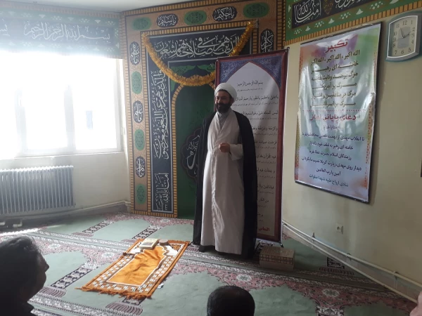 تقدیر از قاریان ممتاز محفل جمع خوانی در ماه مبارک رمضان پردیس شهید رجایی ارومیه 4