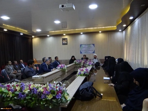 طی مراسمی خانم دکتر عاطفه پایز بعنوان سرپرست جدید پردیس علامه طباطبایی آذربایجان غربی معرفی شدند 4