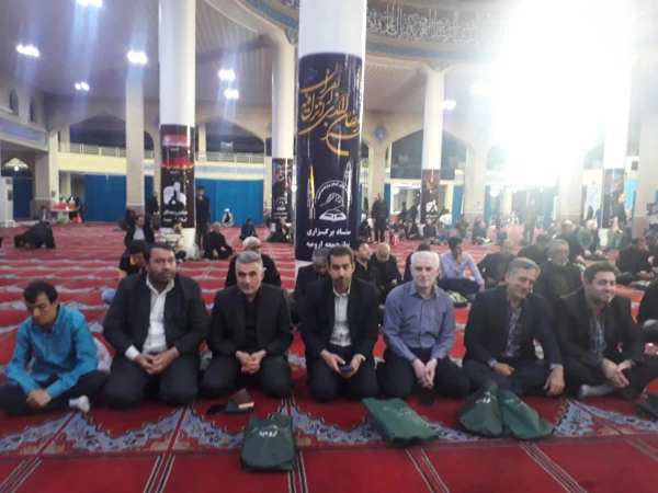 سرپرست دانشگاه فرهنگیان استان به همراه  جمعی از اساتید و کارکنان در مراسم بزرگداشت شهدای 15 خرداد و احیای شب قدر شرکت کردند