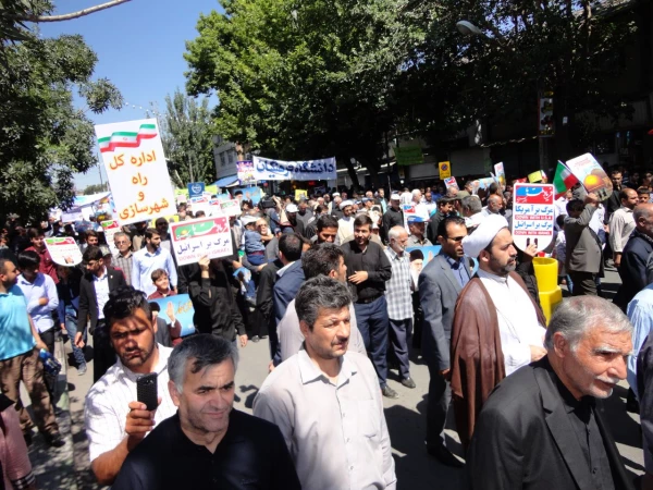 اساتید، کارکنان و دانشجویان پردیس شهید رجایی همگام با سایر اقشار ملت در راهپیمایی روز جهانی قدس شرکت کردند 5