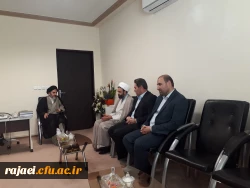 حجه الاسلام و المسلمین آقای دکتر سید مهدی قریشی نماینده محترم ولی فقیه در استان آذربایجان غربی و امام جمعه ارومیه :

مدیریت یکپارچه ، هماهنگی و صمیمیت عامل موفقیت آن مجموعه (دانشگاه فرهنگیان) خواهد بود