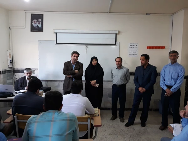 سمیعی مدیرکل خدمات آموزشی دانشگاه فرهنگیان در بازدید از بخشهای مختلف حوزه آموزش پردیس های استان آذربایجان غربی:

کمیته های تخصصی در جهت اصلاح سرفصل های آموزشی فعالیت  خود را آغاز کرده اند
 5