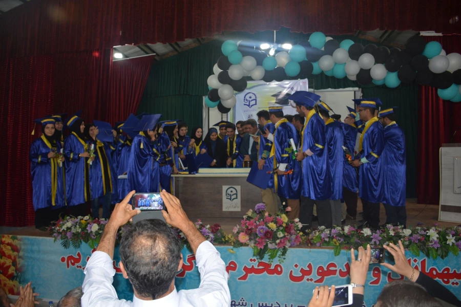 مراسم جشن دانش آموختگی دانشجو معلمان ورودی 93 استان آذربایجان غربی در پردیس شهید رجایی ارومیه برگزار شد