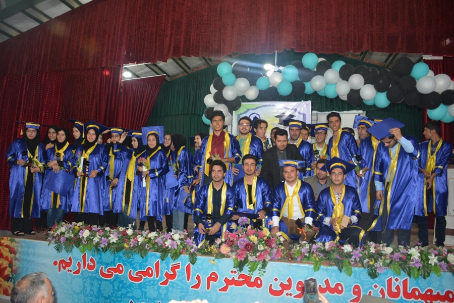 مراسم جشن دانش آموختگی دانشجو معلمان ورودی 93 استان آذربایجان غربی در پردیس شهید رجایی ارومیه برگزار شد 13