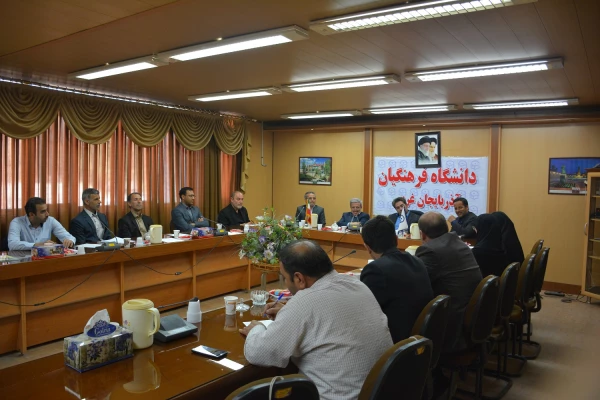 با حضور آقای میر معینی مدیر کل فرهنگی دانشگاه فرهنگیان 

شورای فرهنگی ،اجتماعی در پردیس شهید رجایی ارومیه برگزار شد 4