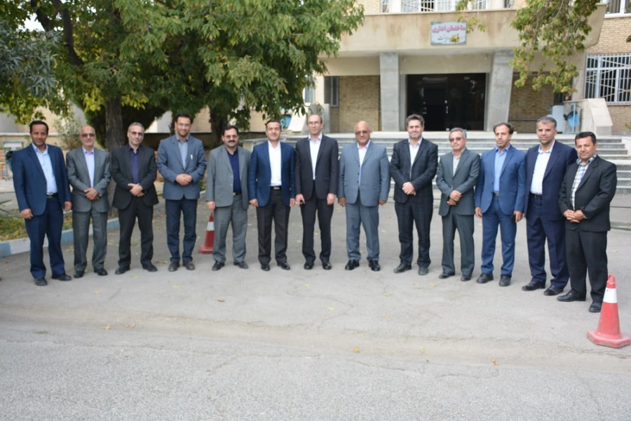 آقای محمدی مدیرکل آموزش وپرورش استان آذربایجان غربی:

تقویت زیرساخت های این دانشگاه کمک شایانی درجهت تربیت معلمانی فکور و شایسته خواهدداشت