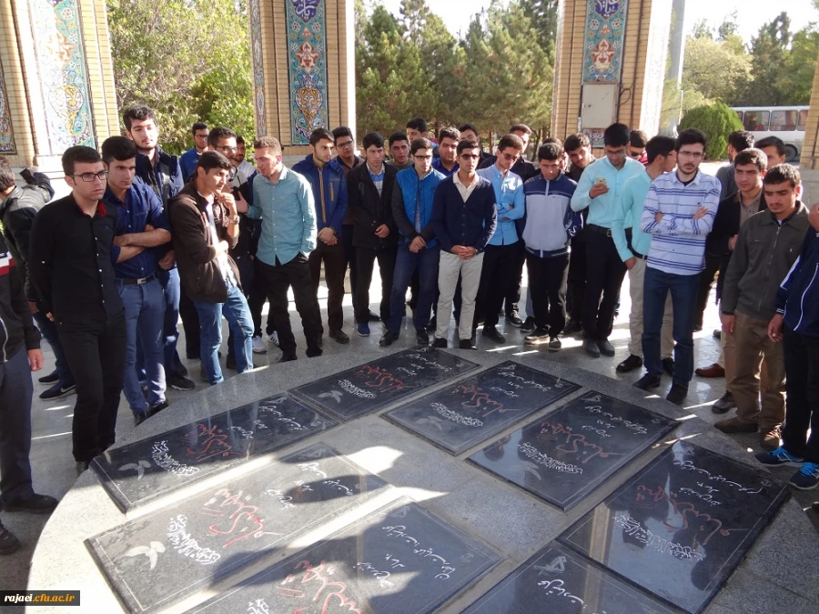 به همت امور فرهنگی پردیس شهید رجایی ارومیه

اردوی یک روزه ارومیه گردی برای دانشجویان برگزار شد