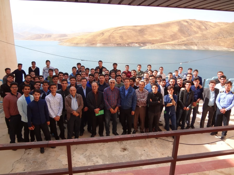 به همت امور فرهنگی پردیس شهید رجایی ارومیه

اردوی یک روزه ارومیه گردی برای دانشجویان برگزار شد 5