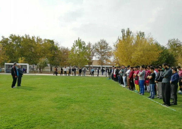 به مناسبت گرامیداشت هفته تربیت بدنی
مسابقات فوتبال دانشجویان پردیس شهید رجایی ارومیه افتتاح شد