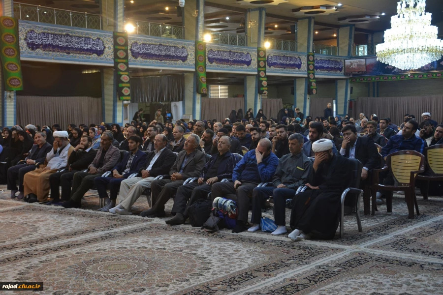 با بدرقه سرپرست امور پردیس های استانی

کاروان پیاده روی اربعین اساتید، کارکنان و دانشجویان دانشگاه فرهنگیان استان آذربایجان غربی عازم سفر کربلا شد