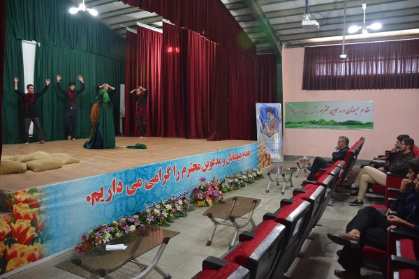 با همکاری و هماهنگی انجمن اسلامی پردیس شهید رجایی

اجرای تئاتر سرخ به مناسبت اربعین حسینی 2