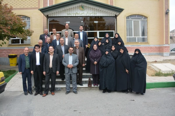 مراسم اختتامیه دوره توان افزایی و دانش افزایی منطقه ای سرپرستان شبانه روزی دانشگاه فرهنگیان در ارومیه برگزار شد 5