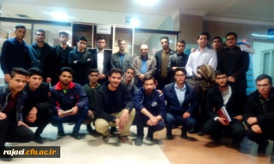 به مناسبت گرامیداشت هفته کتاب و کتابخوانی

بازدید دانشجویان از کتابخانه مرکزی ارومیه