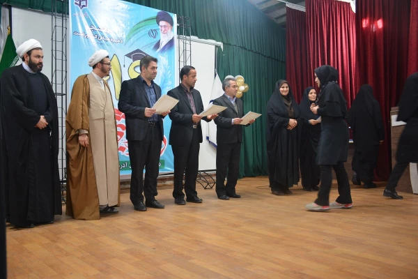 مراسم بزرگداشت روز دانشجو با حضور مسئولین استانی، مدیران، اساتید و دانشجویان پردیس های پسرانه و دخترانه در پردیس شهید رجایی ارومیه برگزار شد 3