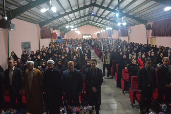 مراسم بزرگداشت روز دانشجو با حضور مسئولین استانی، مدیران، اساتید و دانشجویان پردیس های پسرانه و دخترانه در پردیس شهید رجایی ارومیه برگزار شد