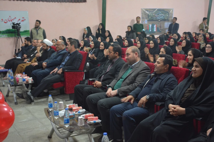 مراسم بزرگداشت روز دانشجو با حضور مسئولین استانی، مدیران، اساتید و دانشجویان پردیس های پسرانه و دخترانه در پردیس شهید رجایی ارومیه برگزار شد 7